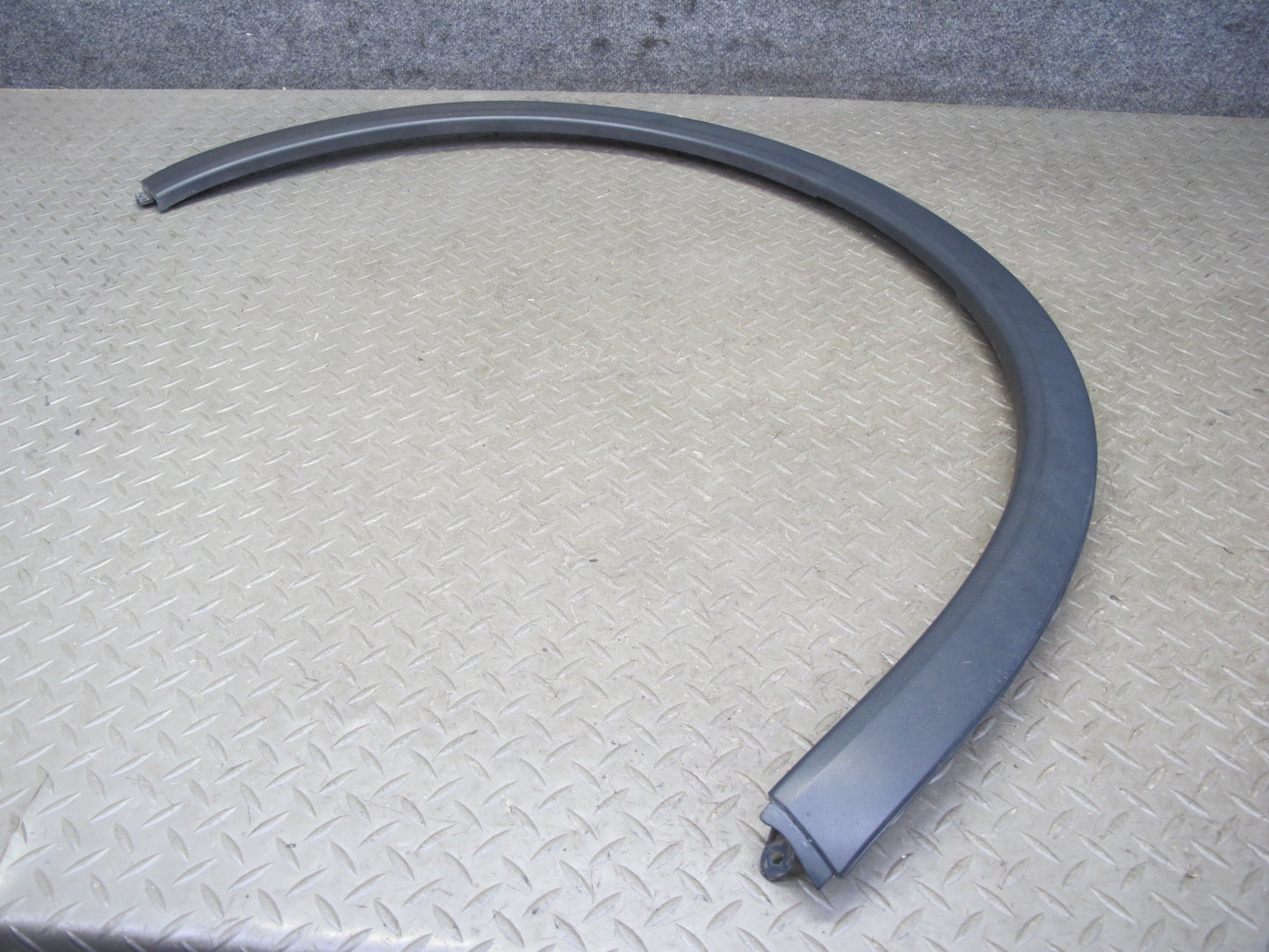 2011-2018 Porsche Cayenne 958 Front Right Side Wheel Fender Flare Trim Molding