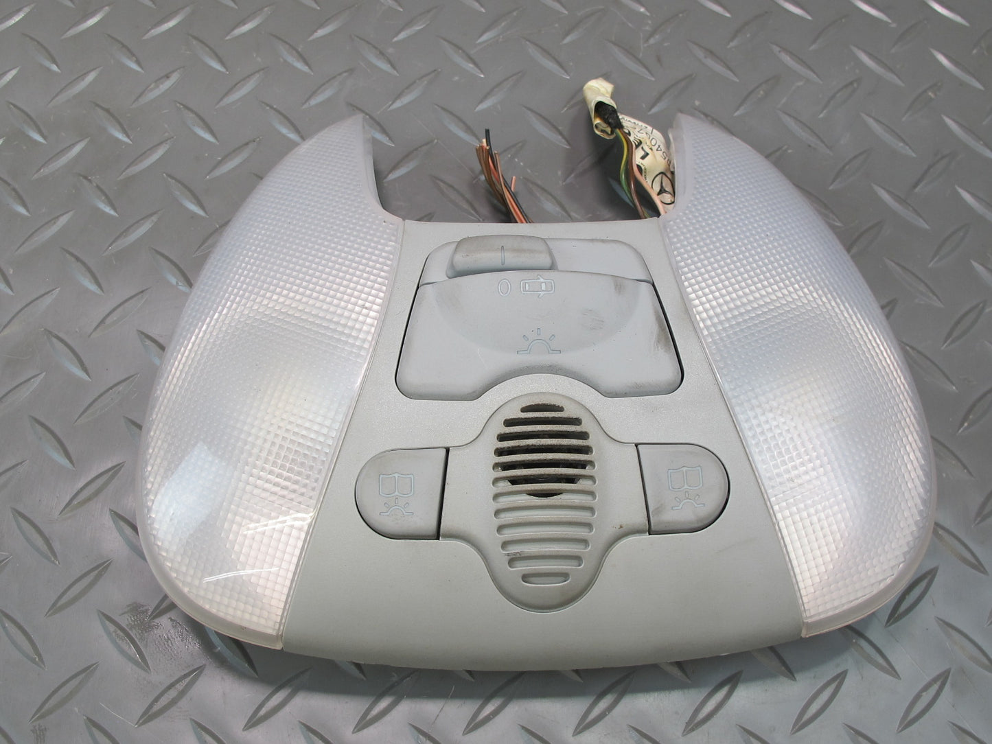 03-06 Mercedes R230 Sl-class Overhead Console Dome Reading Light OEM