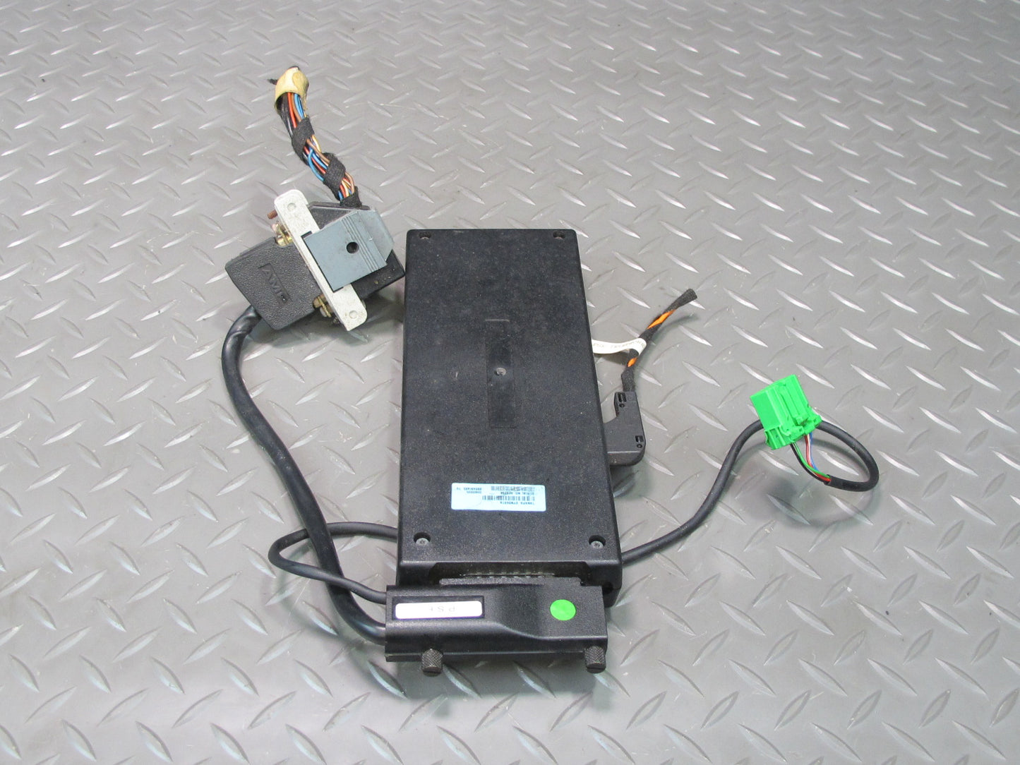 03-06 Mercedes R230 Sl-class Voice Command Communication Control Module OEM