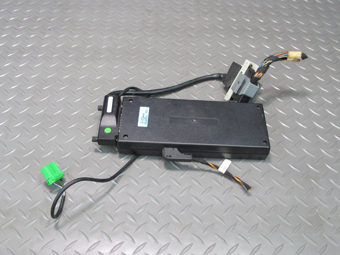 03-06 Mercedes R230 Sl-class Voice Command Communication Control Module OEM