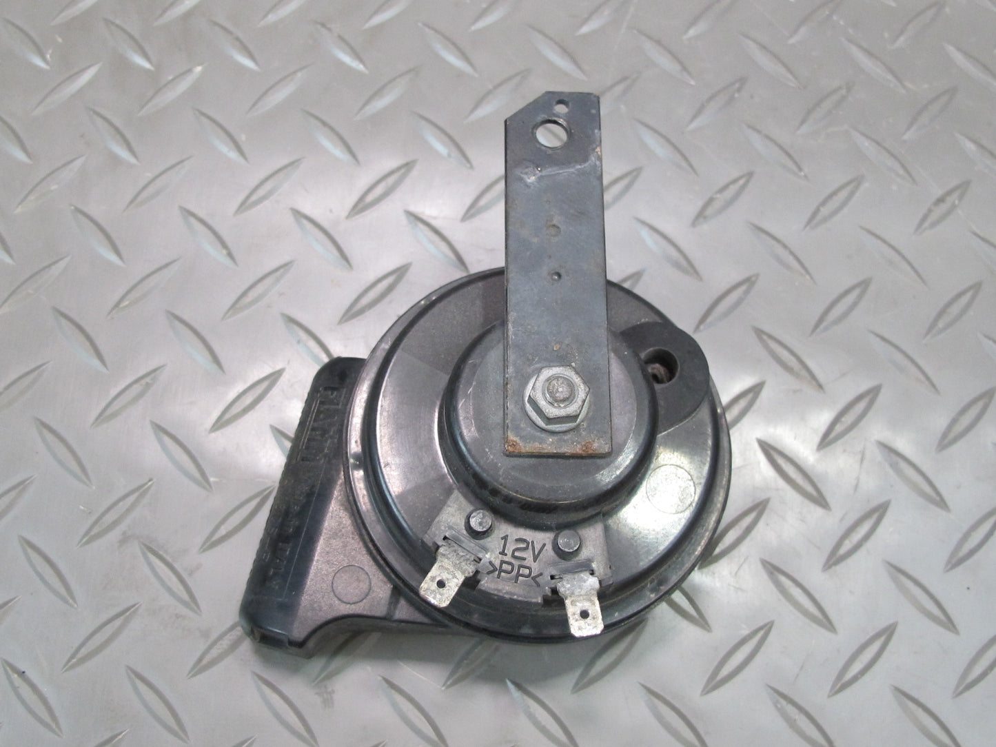 03-08 Mercedes R230 Sl-class Set of 2 High & Low Tone Note Horn Pitch Signal OEM