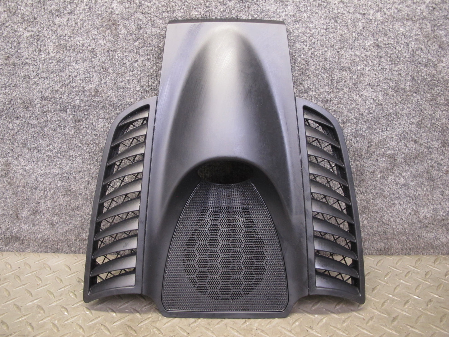 2011-2018 Porsche Cayenne 958 Front Dashboard Center Speaker Grille Trim Cover