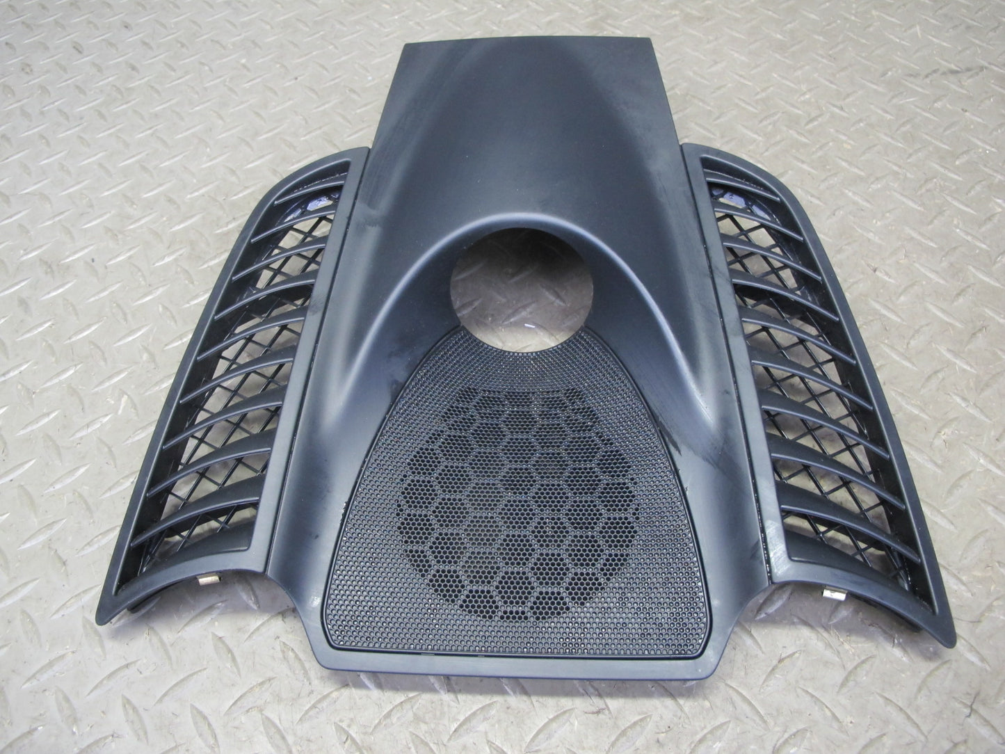 2011-2018 Porsche Cayenne 958 Front Dashboard Center Speaker Grille Trim Cover