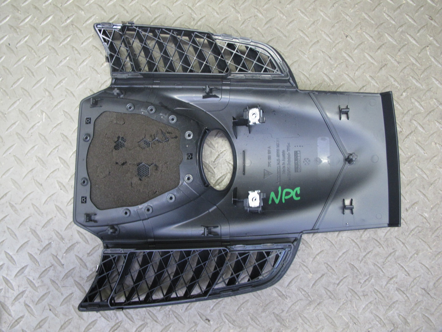 2011-2018 Porsche Cayenne 958 Front Dashboard Center Speaker Grille Trim Cover