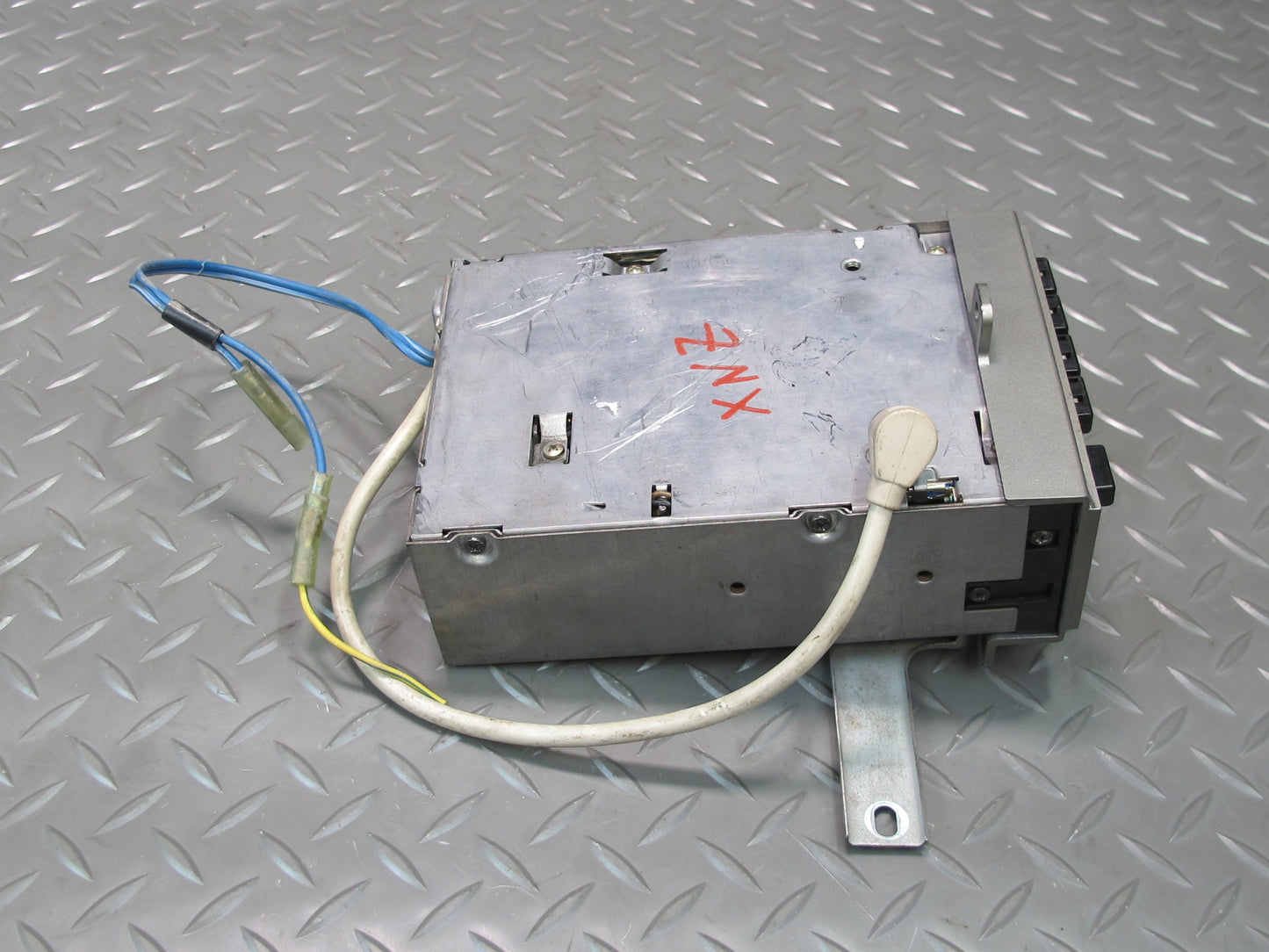 81-83 Datsun Nissan 280ZX Hitachi Stereo Cassette Deck Player CSD-6231Z OEM