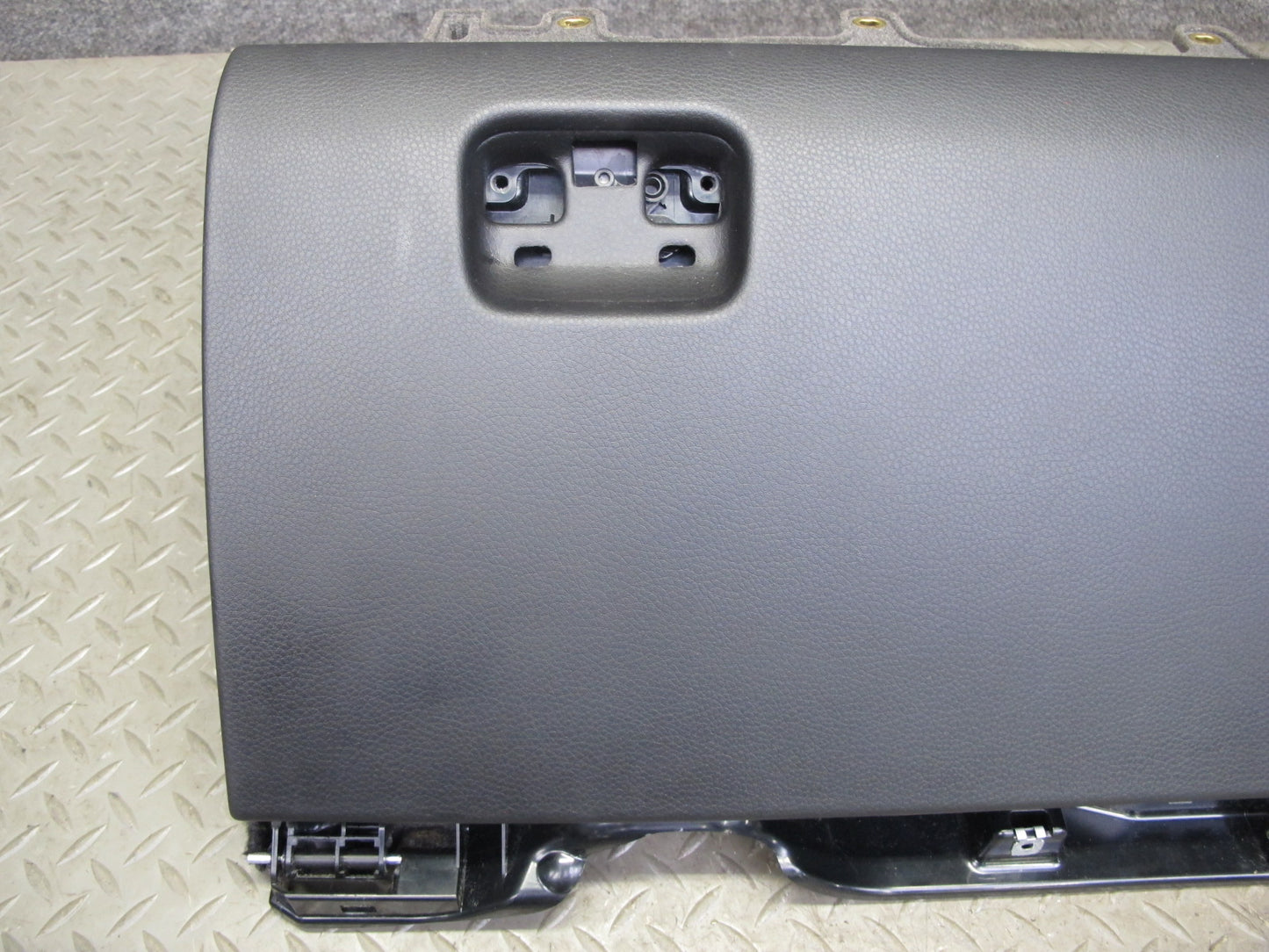 2011-2018 Porsche Cayenne 958 Front Right Dash Glove Box Storage Compartment
