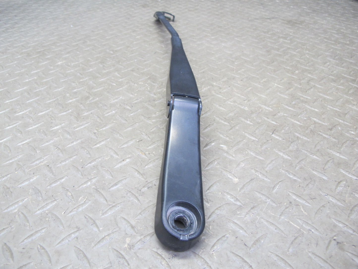 2011-2018 Porsche Cayenne 958 Front Windshield Wiper Arm Right & Left Side Set