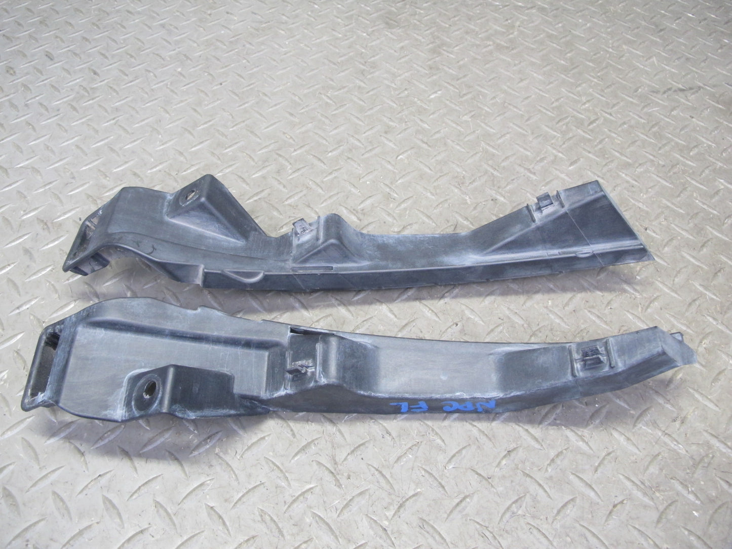 2011-2014 Porsche Cayenne 958 Front Bumper Headlight Mount Bracket Set of 4