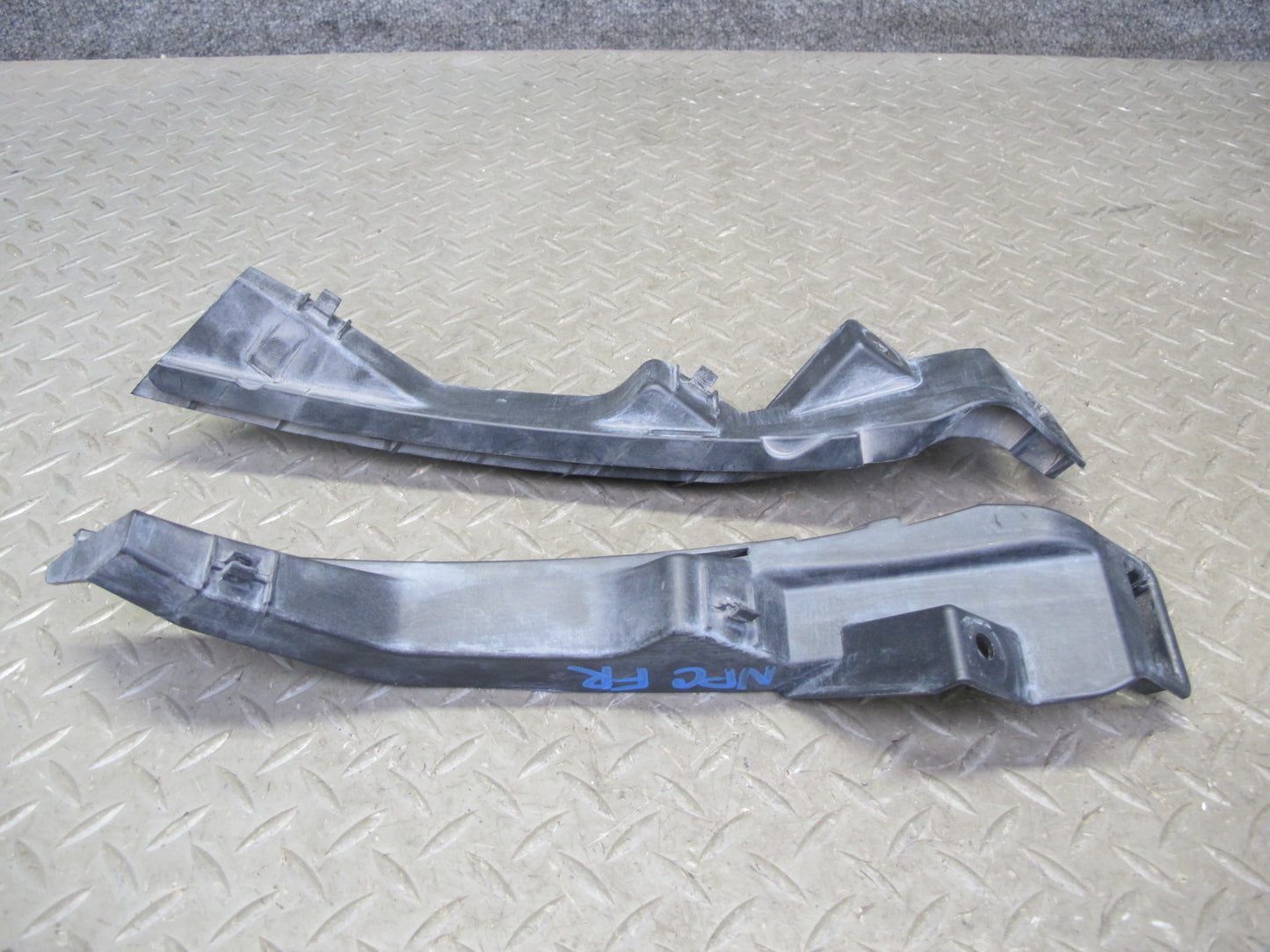 2011-2014 Porsche Cayenne 958 Front Bumper Headlight Mount Bracket Set of 4