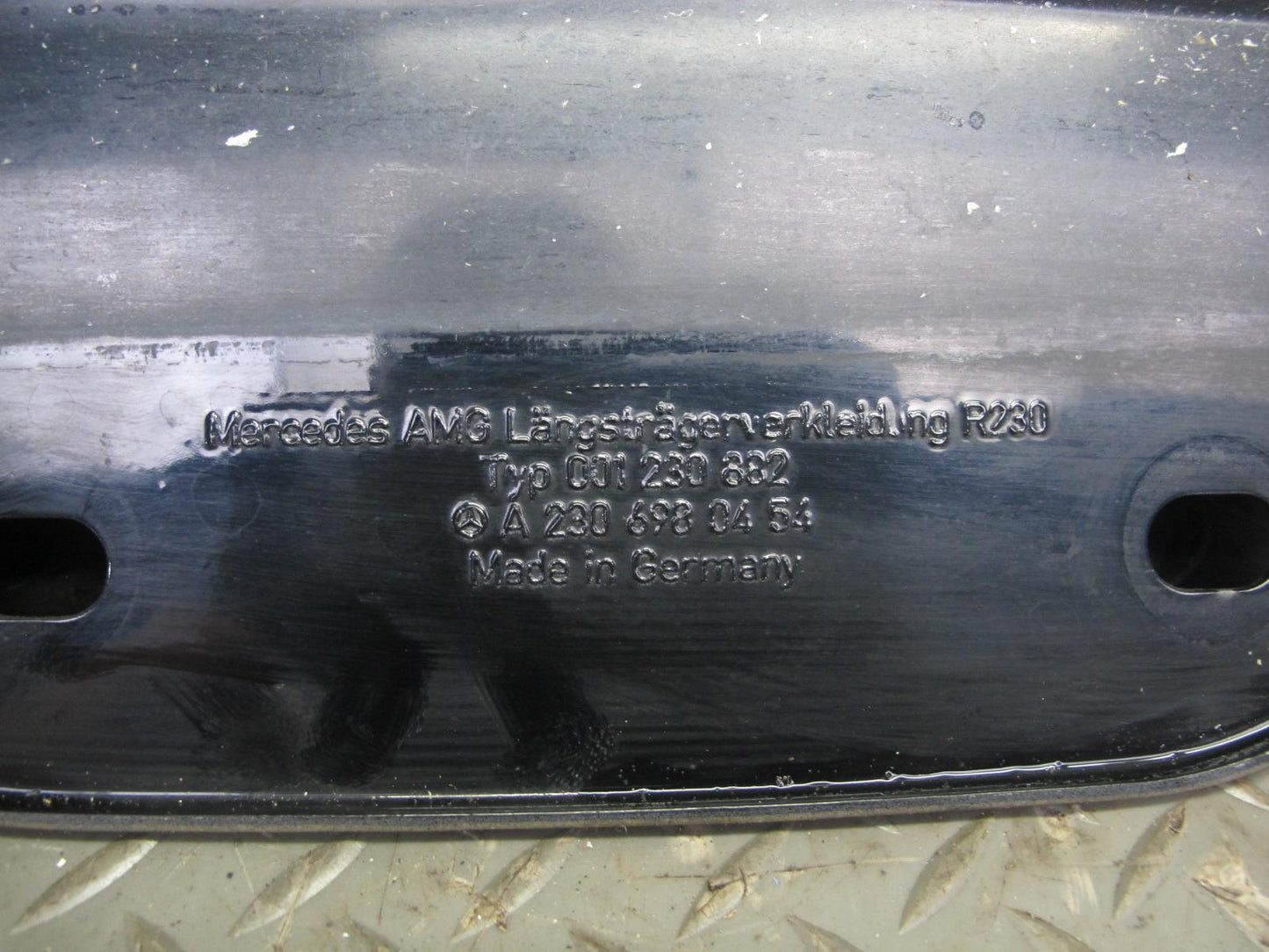 03-12 Mercedes R230 Sl-class AMG Set of 2 Side Skirt Rocker Panel Molding OEM