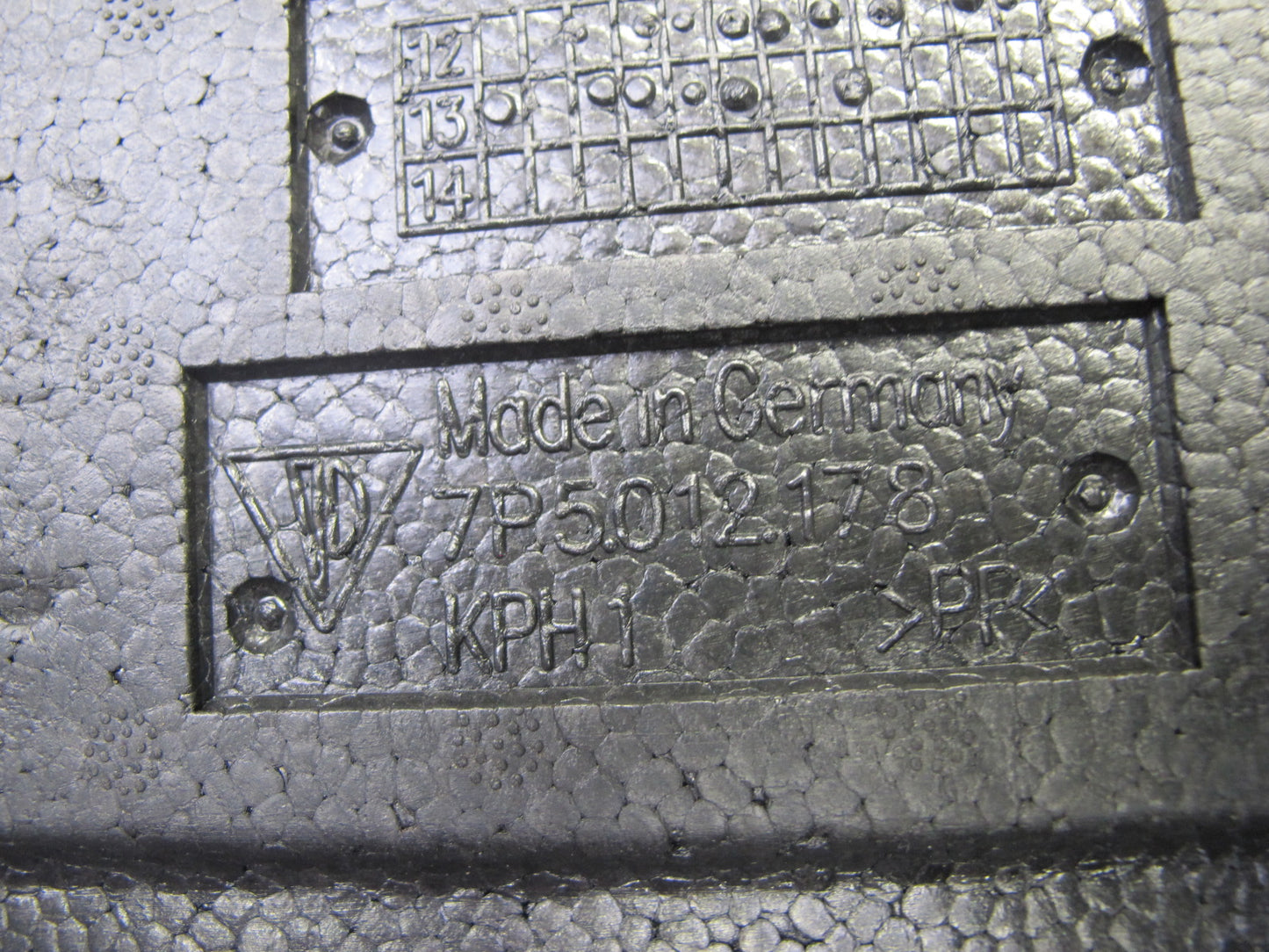 2011-2018 Porsche Cayenne 958 Rear Spare Tire Lift Jack Tool KIT W/ Foam Set