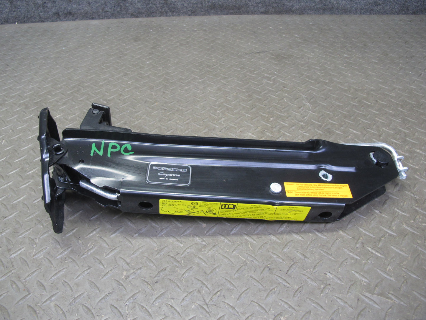 2011-2018 Porsche Cayenne 958 Rear Spare Tire Lift Jack Tool KIT W/ Foam Set