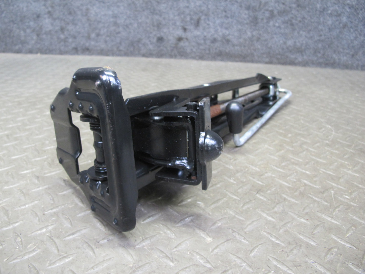 2011-2018 Porsche Cayenne 958 Rear Spare Tire Lift Jack Tool KIT W/ Foam Set