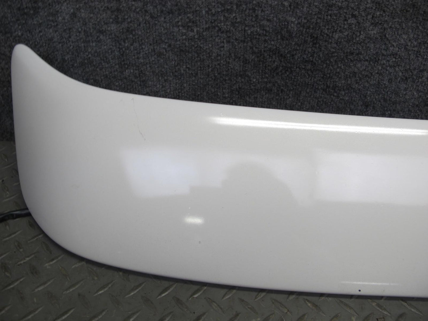 96-98 Toyota MARK2 JZX100 Tourer S Rear Trunk Lid Spoiler Wing w Brake Light OEM