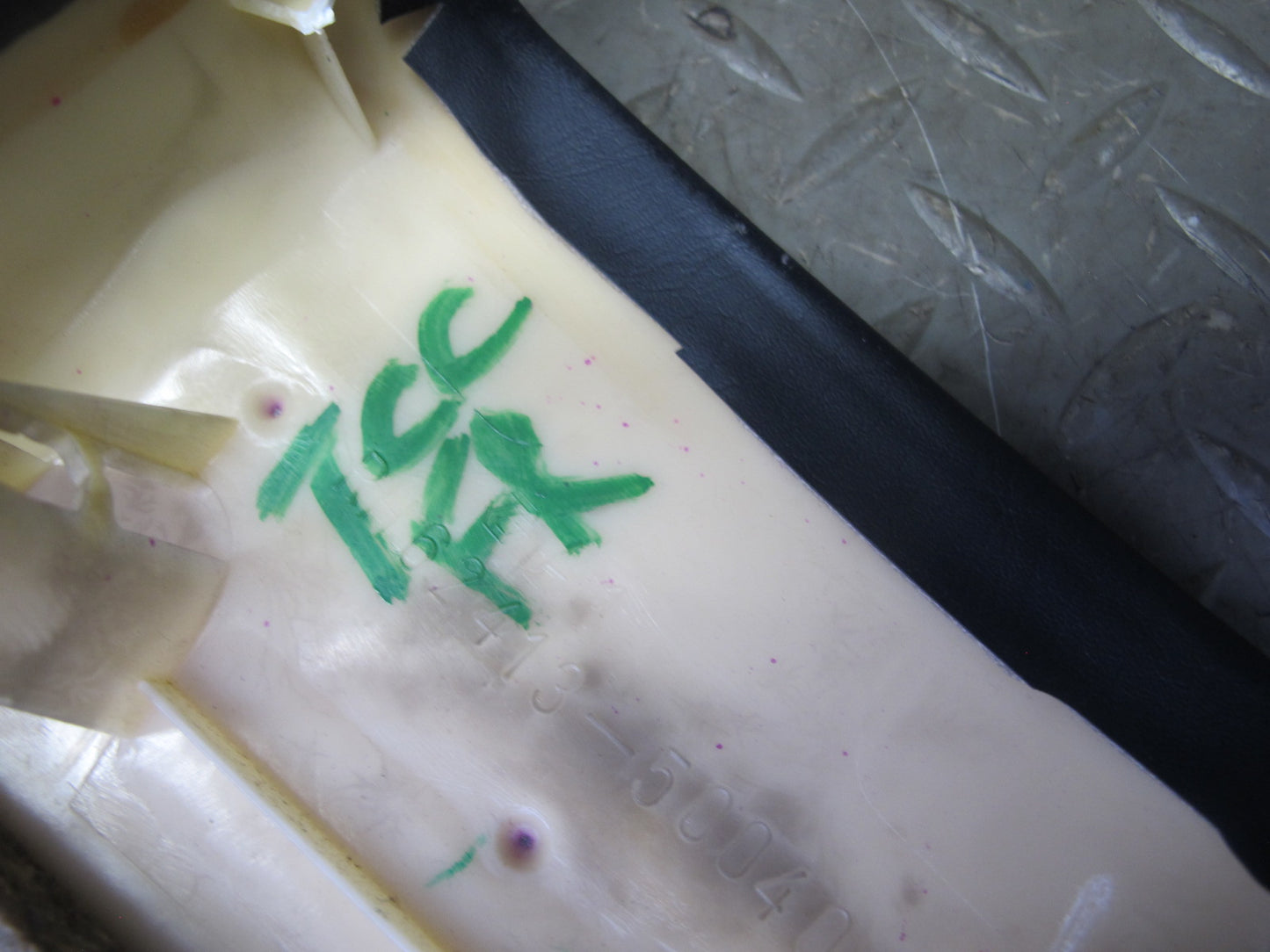 95-00 Toyota Celsior Lexus LS400 UCF20 Lower B Pillar Trim Cover Panel Set OEM