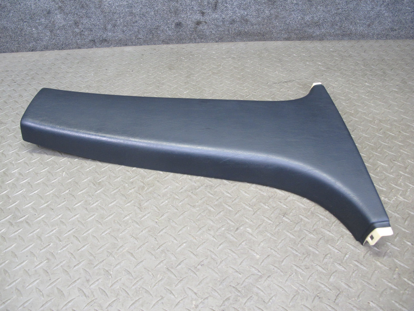 95-00 Toyota Celsior Lexus LS400 UCF20 Lower B Pillar Trim Cover Panel Set OEM