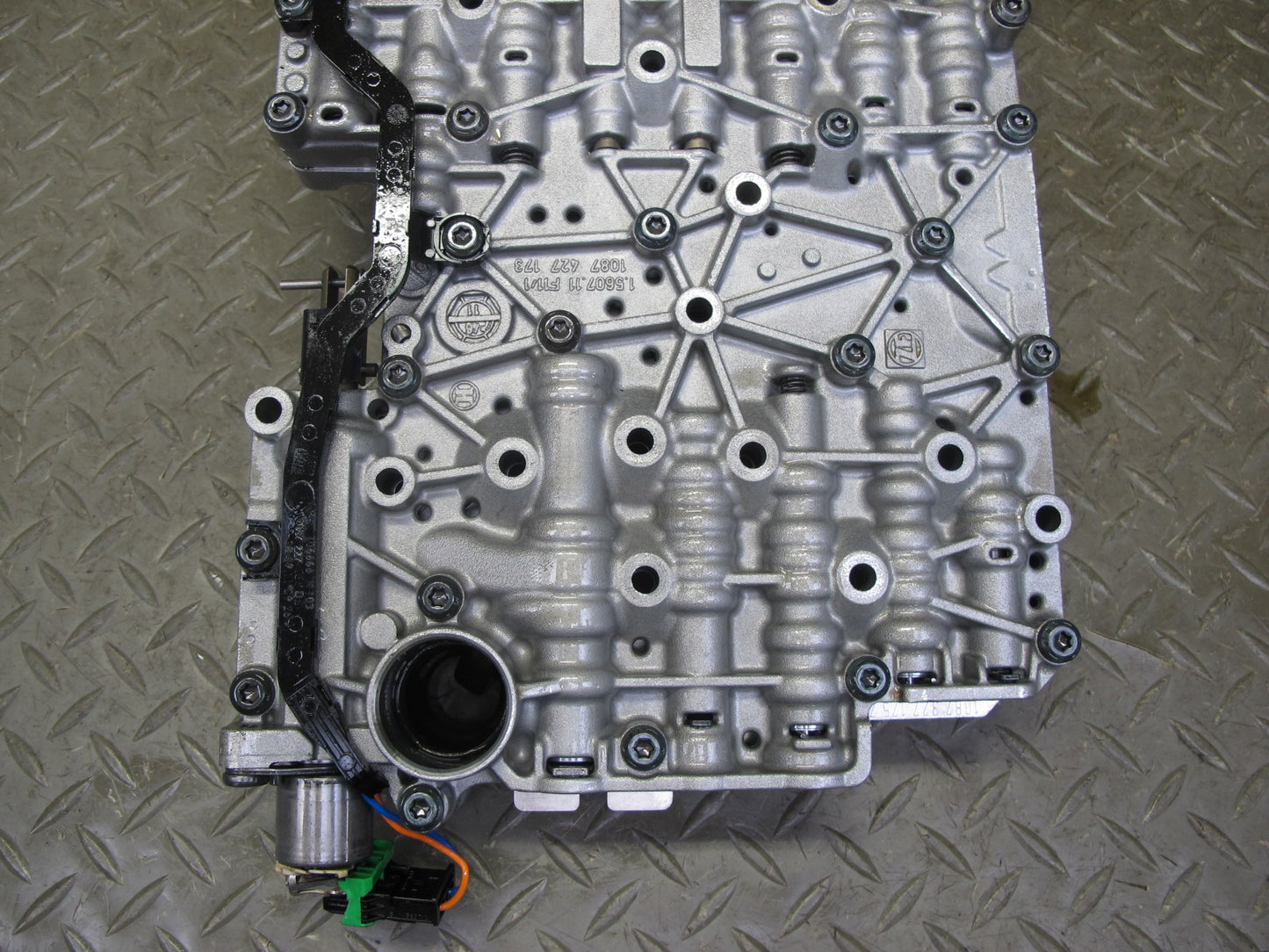 11-13 BMW F12 F13 F10 550i 8HP-70 A/T Transmission Valve Body Mechatronic OEM