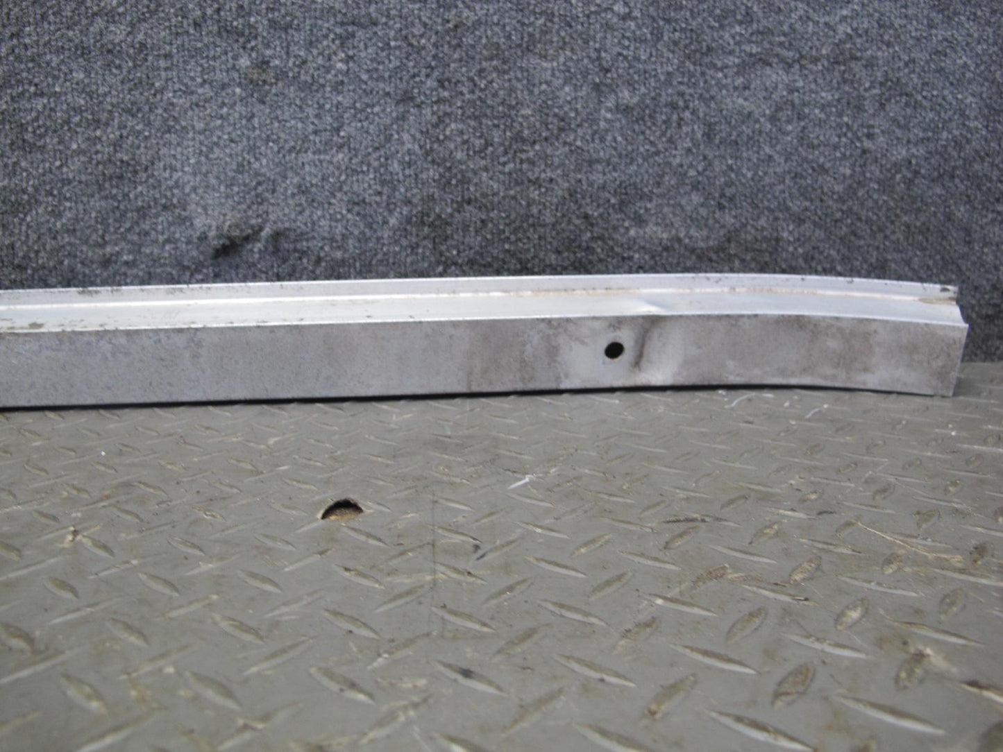 96-00 Toyota MARK2 JZX100 Tourer Rear Bumper Impact Reinforcement Bar OEM