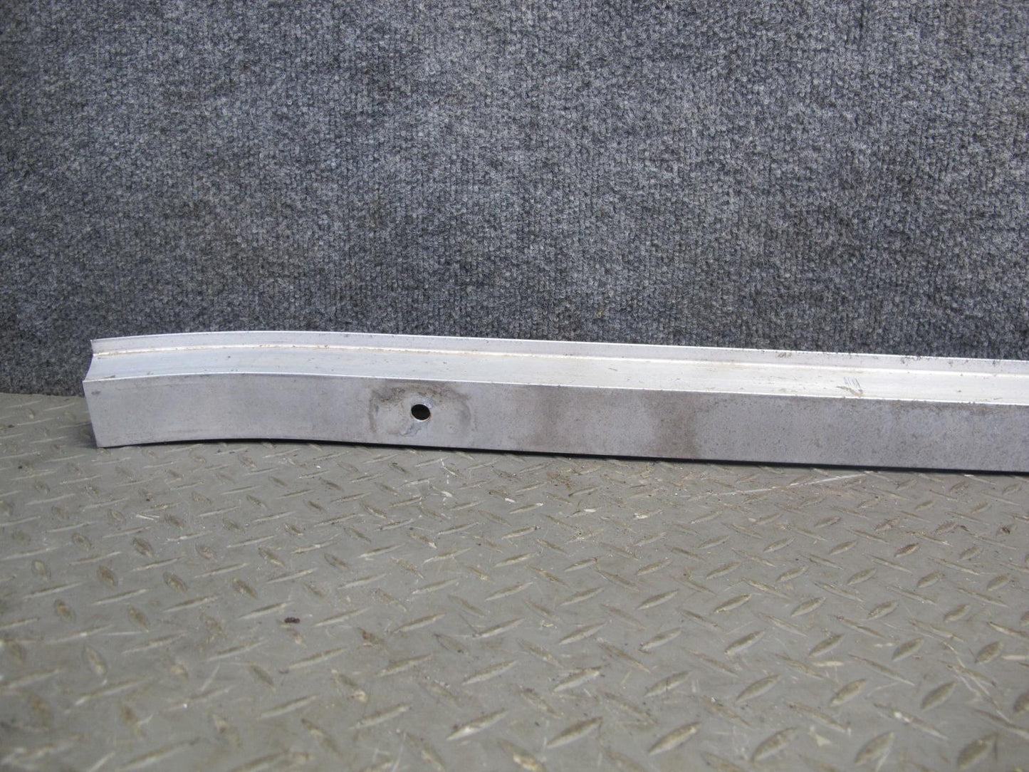 96-00 Toyota MARK2 JZX100 Tourer Rear Bumper Impact Reinforcement Bar OEM