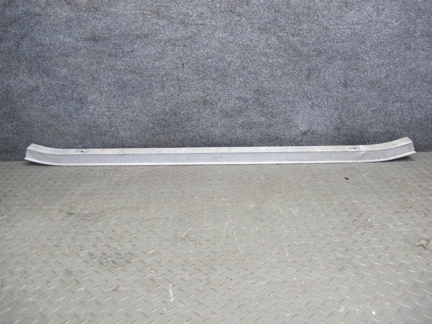 96-00 Toyota MARK2 JZX100 Tourer Rear Bumper Impact Reinforcement Bar OEM