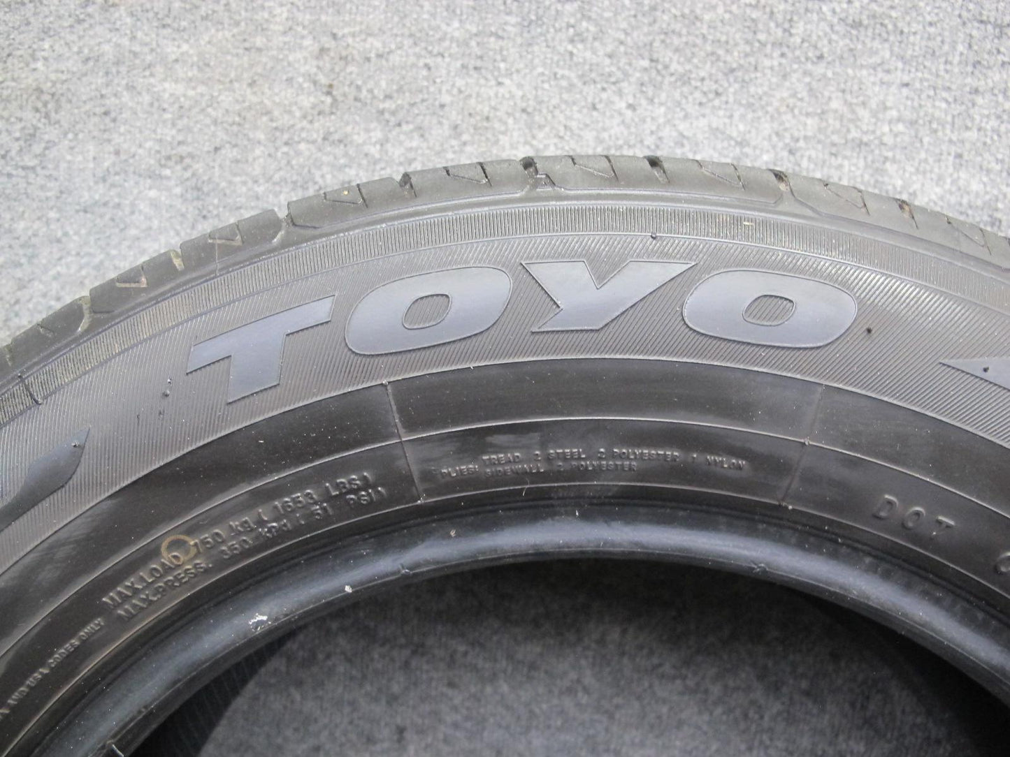 Set of 2 Toyo Extensa A/S II Tire 225/60 R16 98H 2323 10/32 Tread