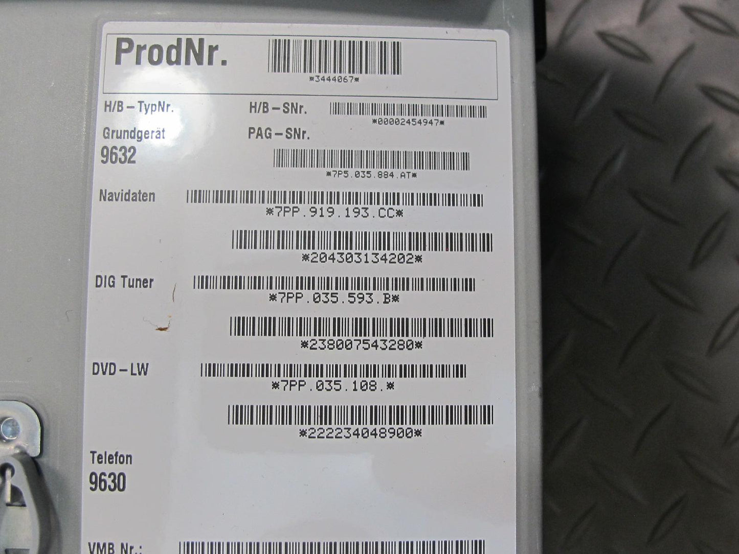 2014 Porsche Cayenne 958 CD Radio Receiver Navi Display Screen Monitor