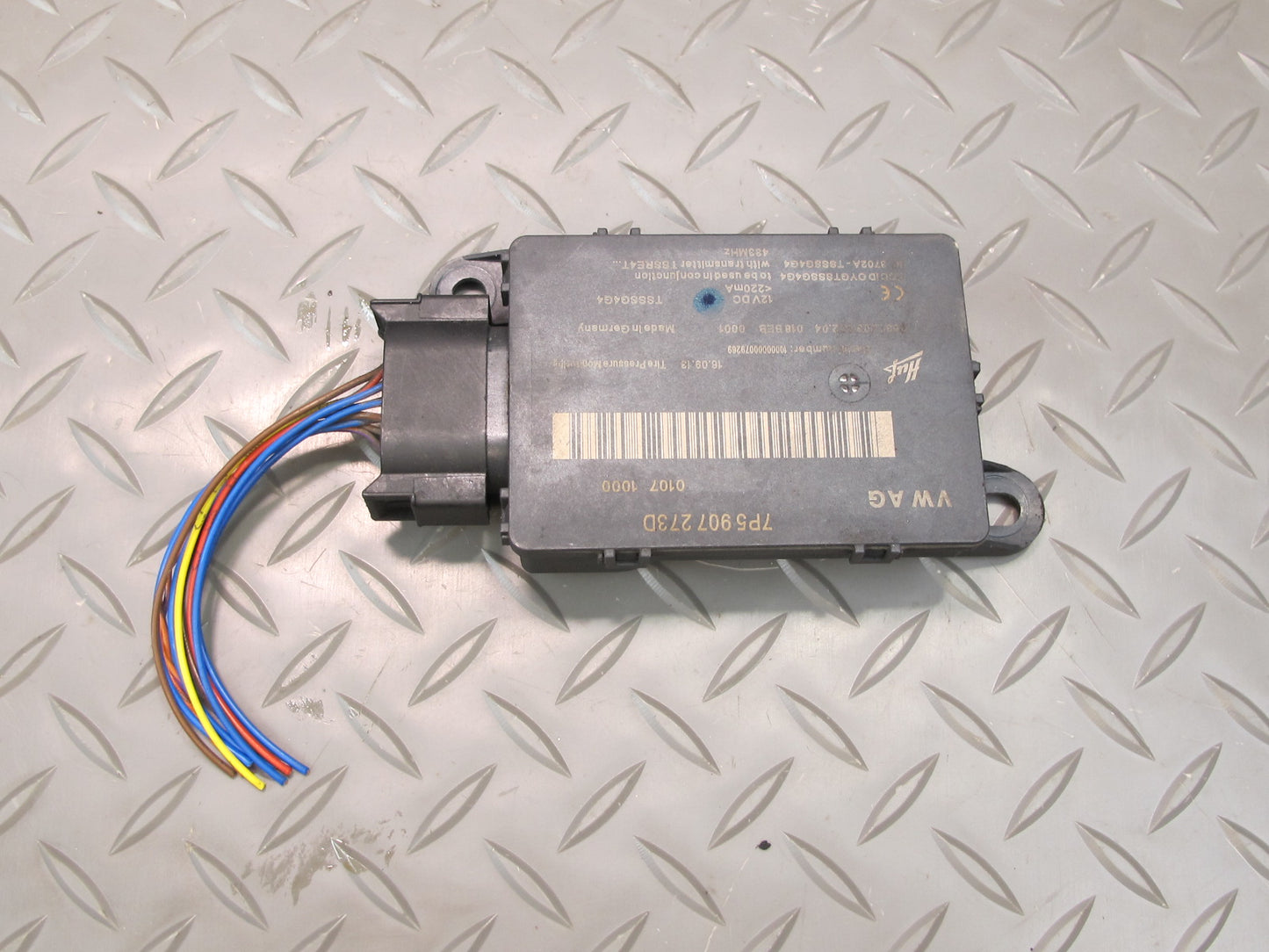 2011-2014 Porsche Cayenne 958 TPMS Tire Pressure Monitor Control Module