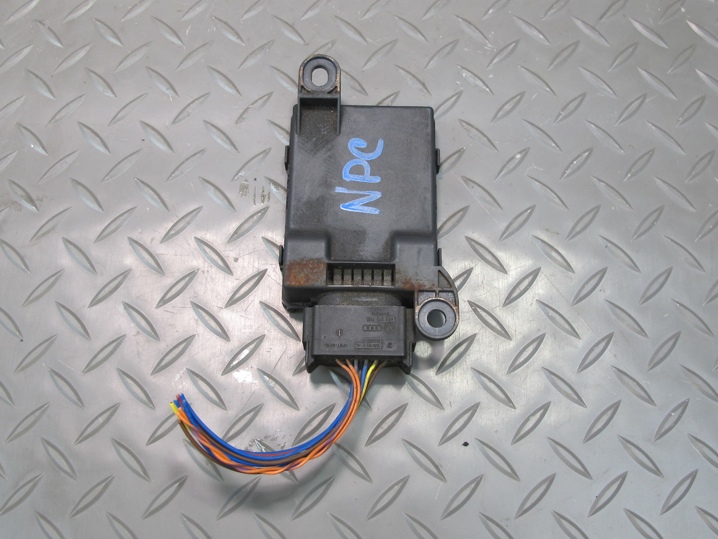 2011-2014 Porsche Cayenne 958 TPMS Tire Pressure Monitor Control Module