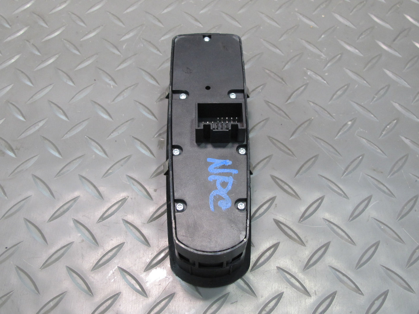 2011-2018 Porsche Cayenne 958 Front Left Driver Side Door Master Window Switch