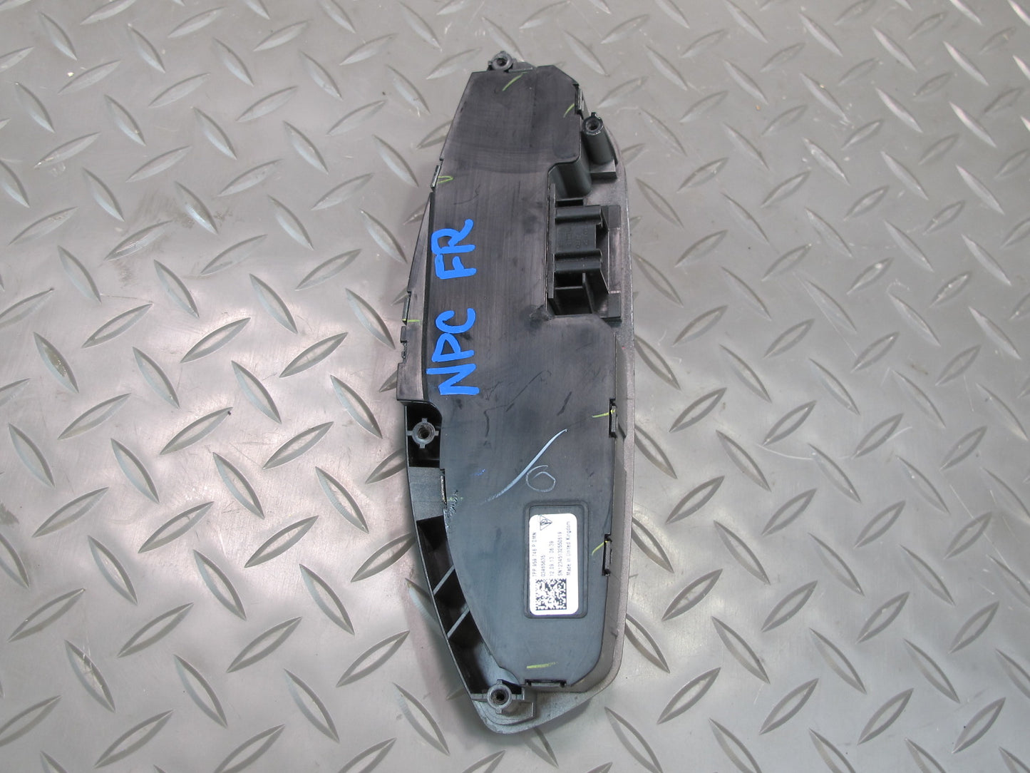 2011-2018 Porsche Cayenne 958 Front Right Side Seat Adjustment Control Switch