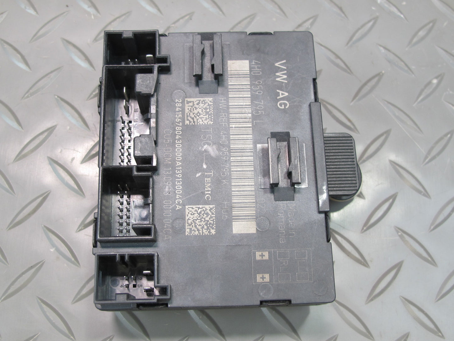 2013-2016 Porsche Cayenne 958 Rear Right Pass Side Door Control Module Unit