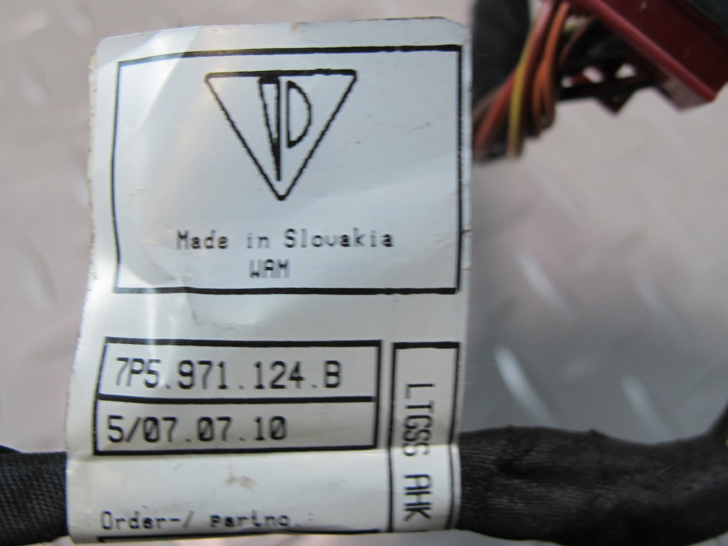 2011-2014 Porsche Cayenne 958 Trailer Hitch Towing Brake Control Module Unit