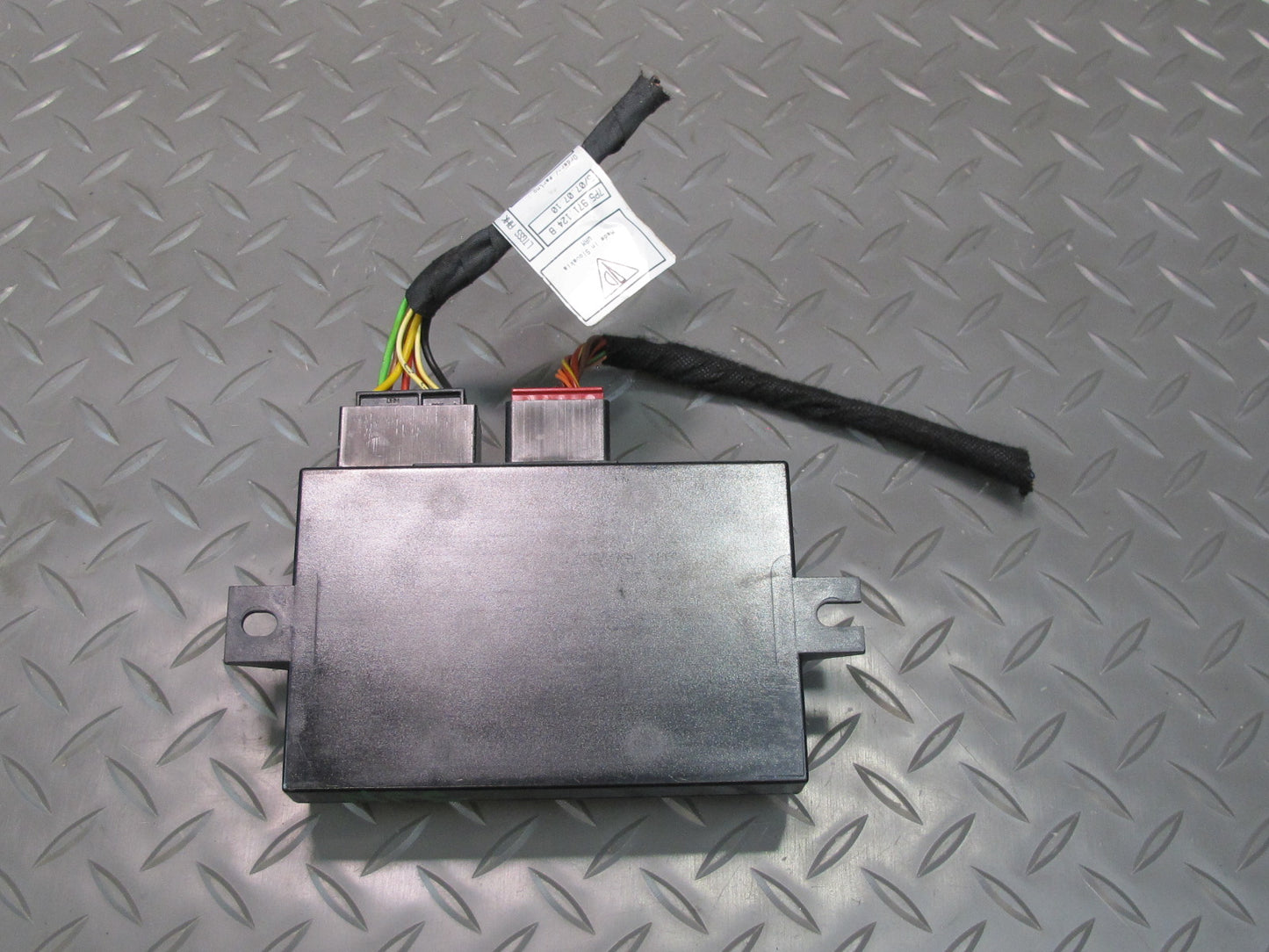 2011-2014 Porsche Cayenne 958 Trailer Hitch Towing Brake Control Module Unit