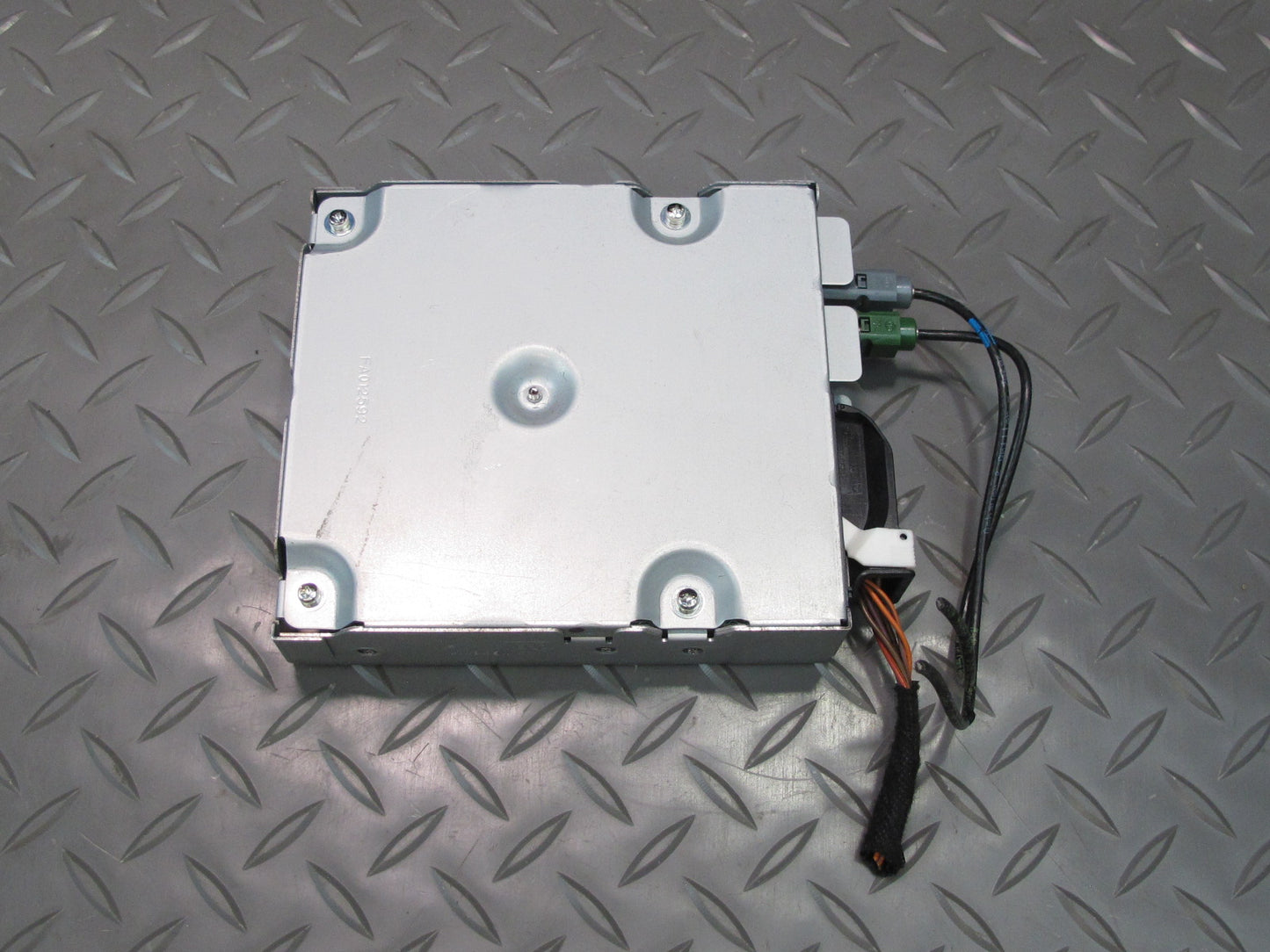 2011-2014 Porsche Cayenne 958 Rear View Backup Camera Control Module Unit