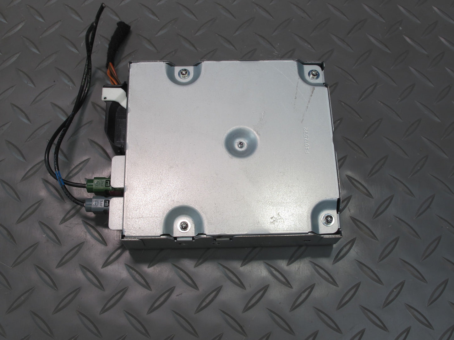 2011-2014 Porsche Cayenne 958 Rear View Backup Camera Control Module Unit