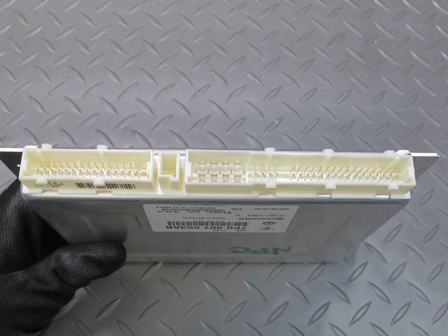 2011-2014 Porsche Cayenne 958 Air Suspension Control Module Unit 7P0907553AB