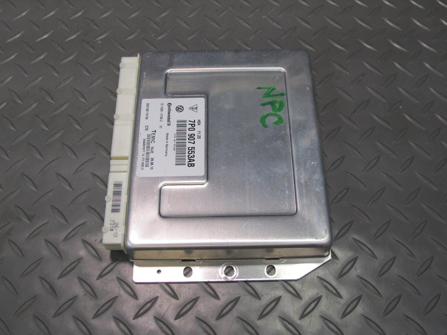 2011-2014 Porsche Cayenne 958 Air Suspension Control Module Unit 7P0907553AB