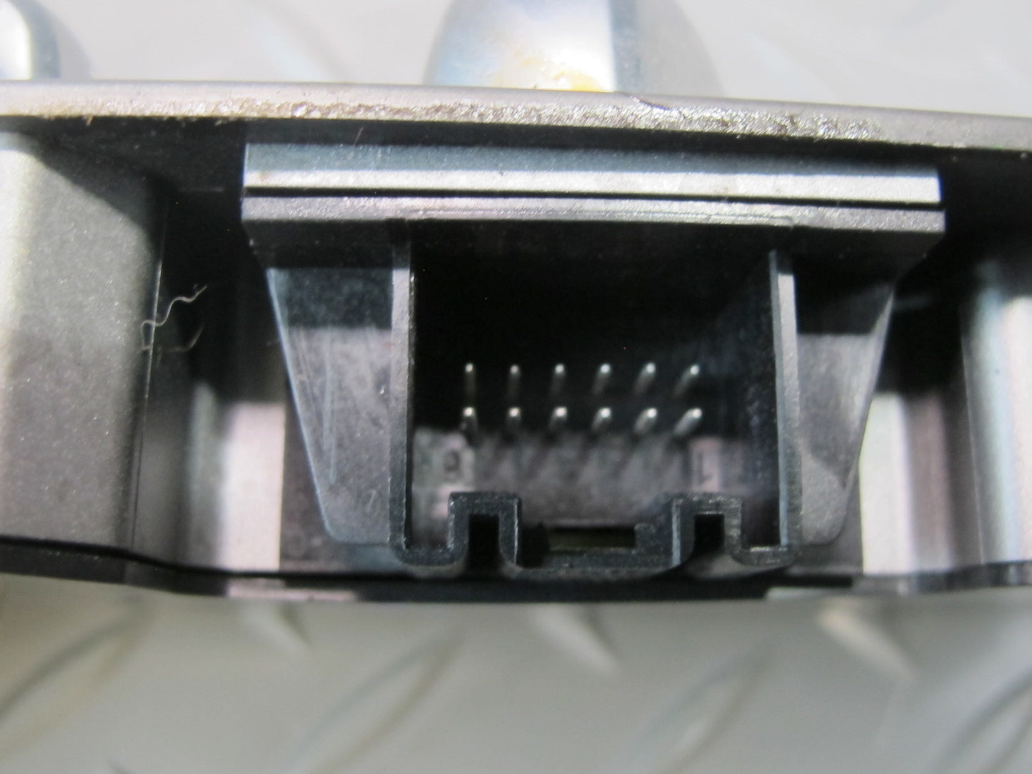 2011-2018 Porsche Cayenne 958 Front Left Side Seat Adjustment Control Switch