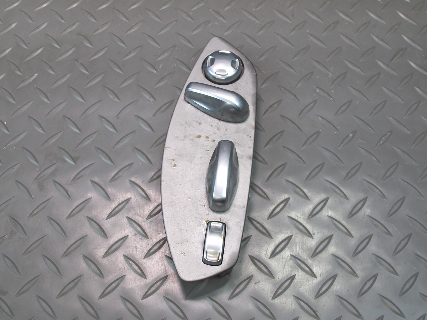 2011-2018 Porsche Cayenne 958 Front Left Side Seat Adjustment Control Switch