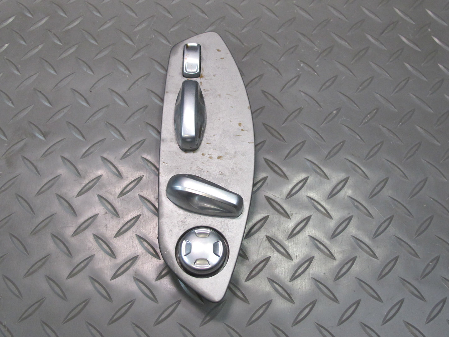 2011-2018 Porsche Cayenne 958 Front Left Side Seat Adjustment Control Switch