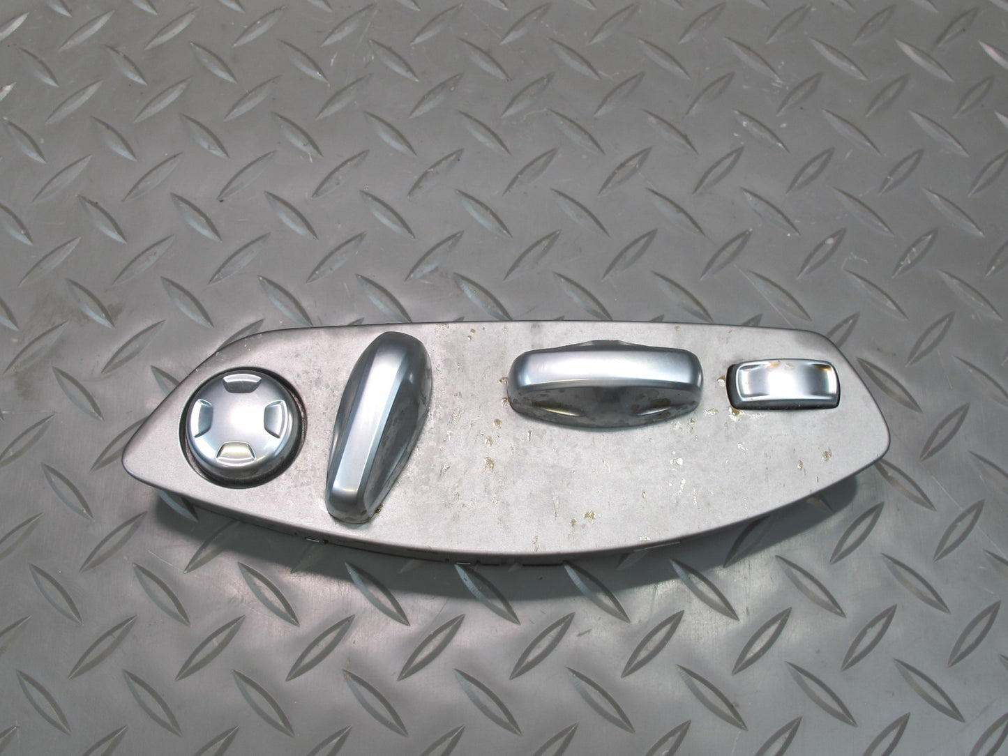 2011-2018 Porsche Cayenne 958 Front Left Side Seat Adjustment Control Switch