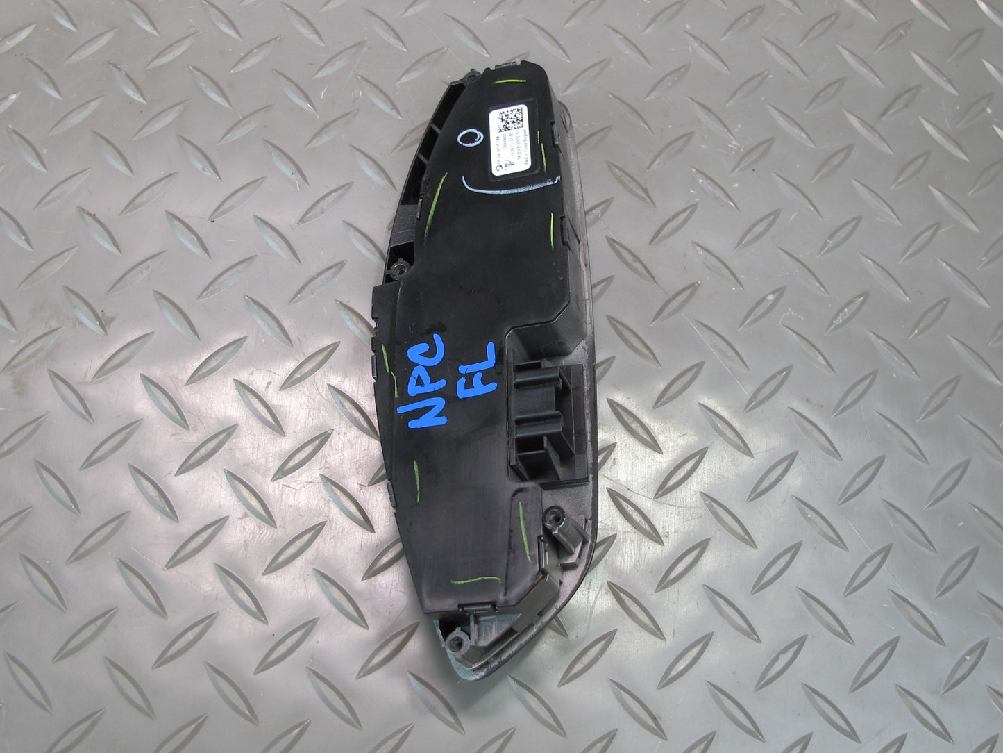 2011-2018 Porsche Cayenne 958 Front Left Side Seat Adjustment Control Switch