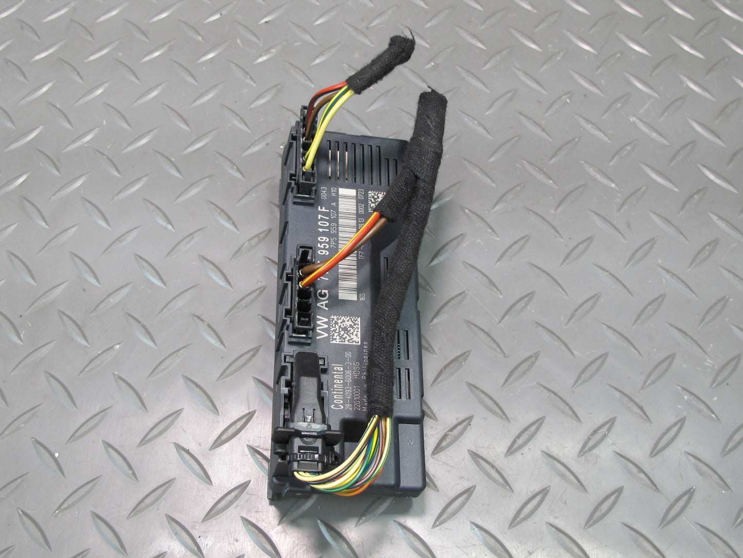 2011-2014 Porsche Cayenne 958 Rear Trunk Lid Liftgate Control Module Unit