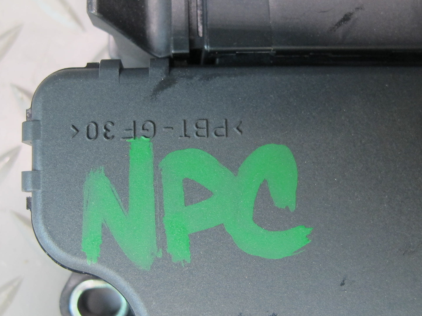 2011-2014 Porsche Cayenne 958 Electric Parking Brake Computer Control Module