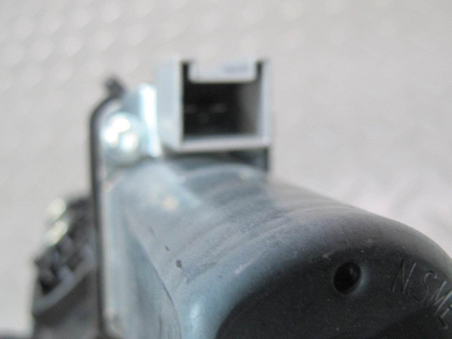 2011-2018 Porsche Cayenne 958 Rear Trunk Lid Hatch Lock Latch Actuator