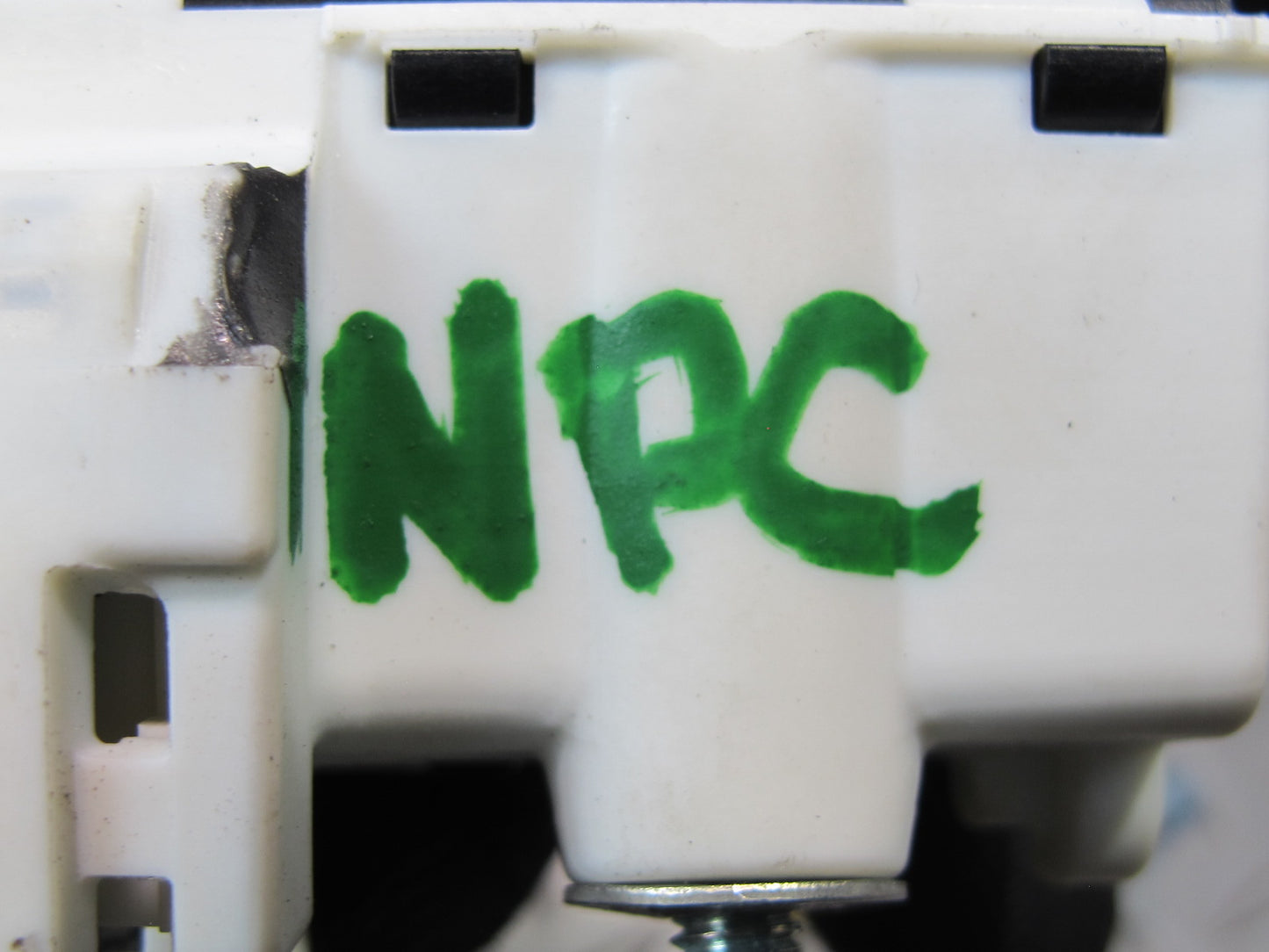 2011-2014 Porsche Cayenne 958 Rear Trunk Hatch Release Handle  Switch W/ Camera