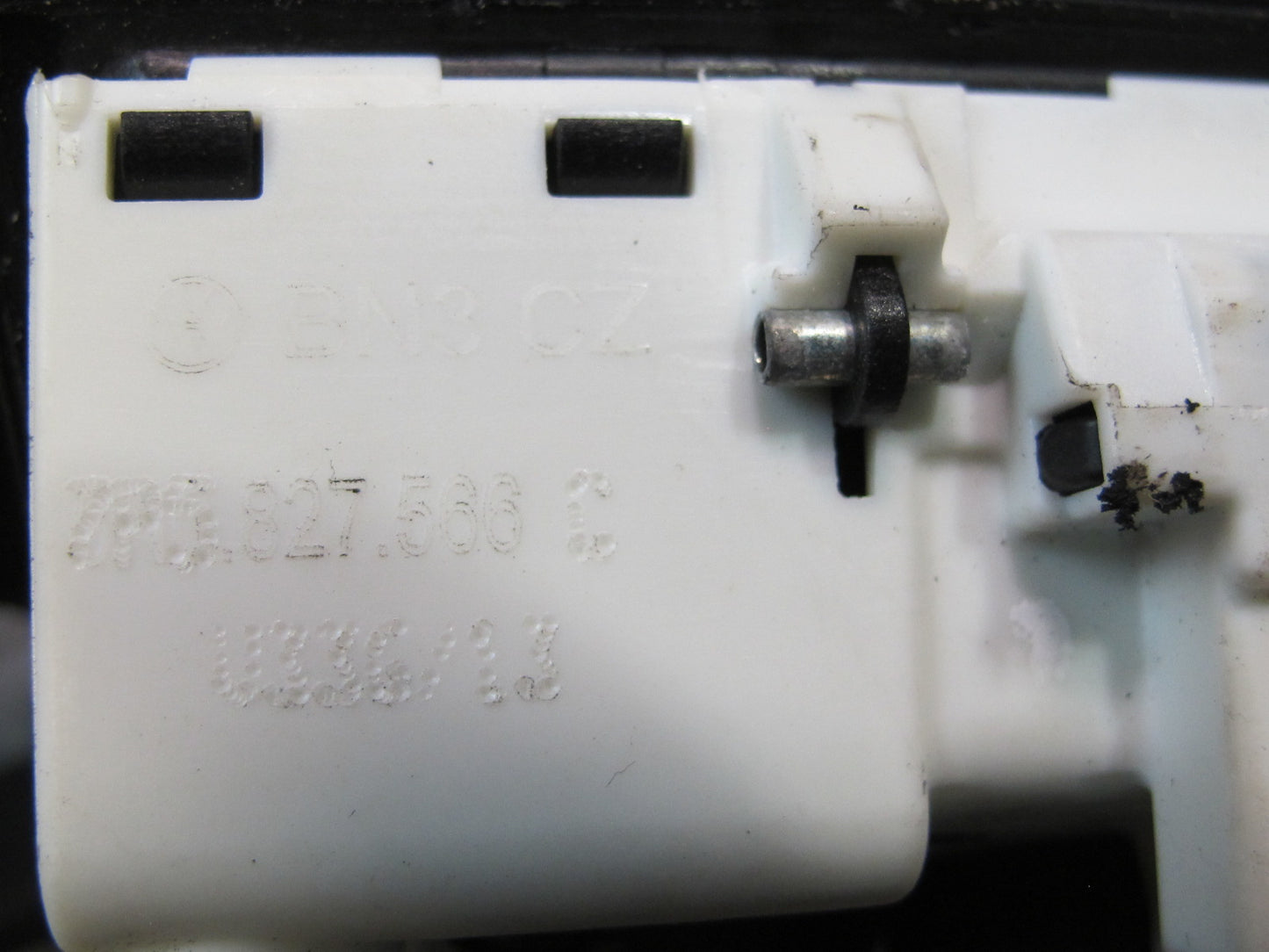 2011-2014 Porsche Cayenne 958 Rear Trunk Hatch Release Handle  Switch W/ Camera