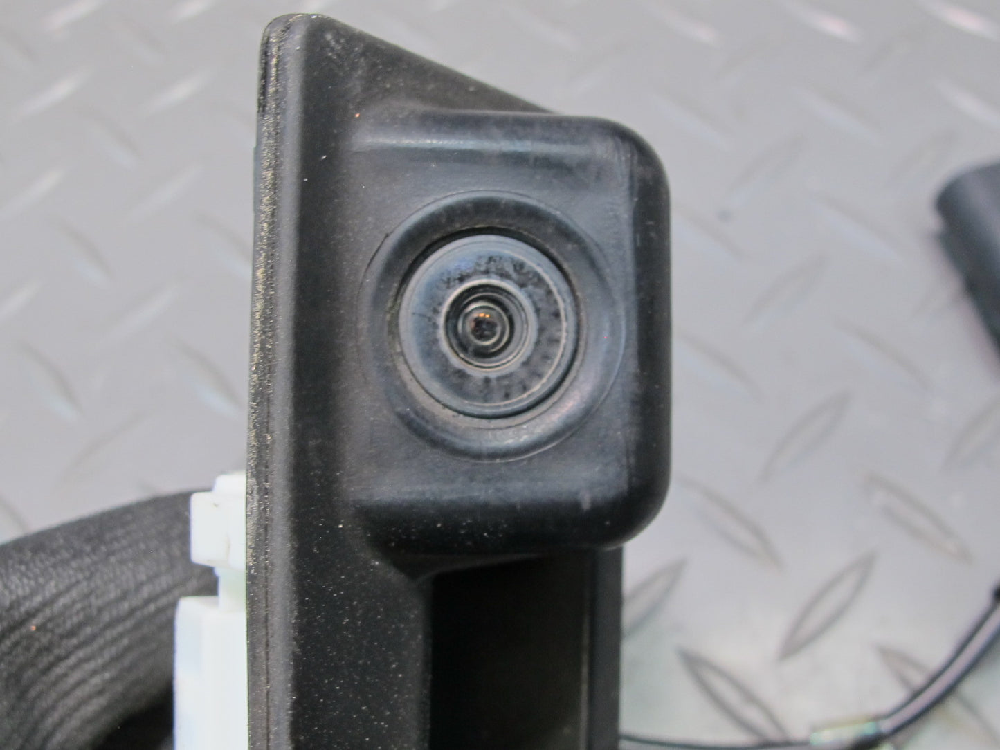 2011-2014 Porsche Cayenne 958 Rear Trunk Hatch Release Handle  Switch W/ Camera