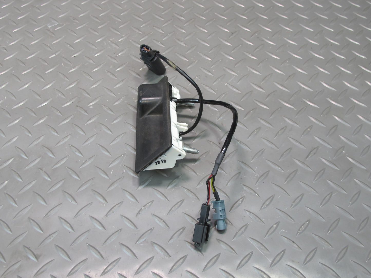 2011-2014 Porsche Cayenne 958 Rear Trunk Hatch Release Handle  Switch W/ Camera