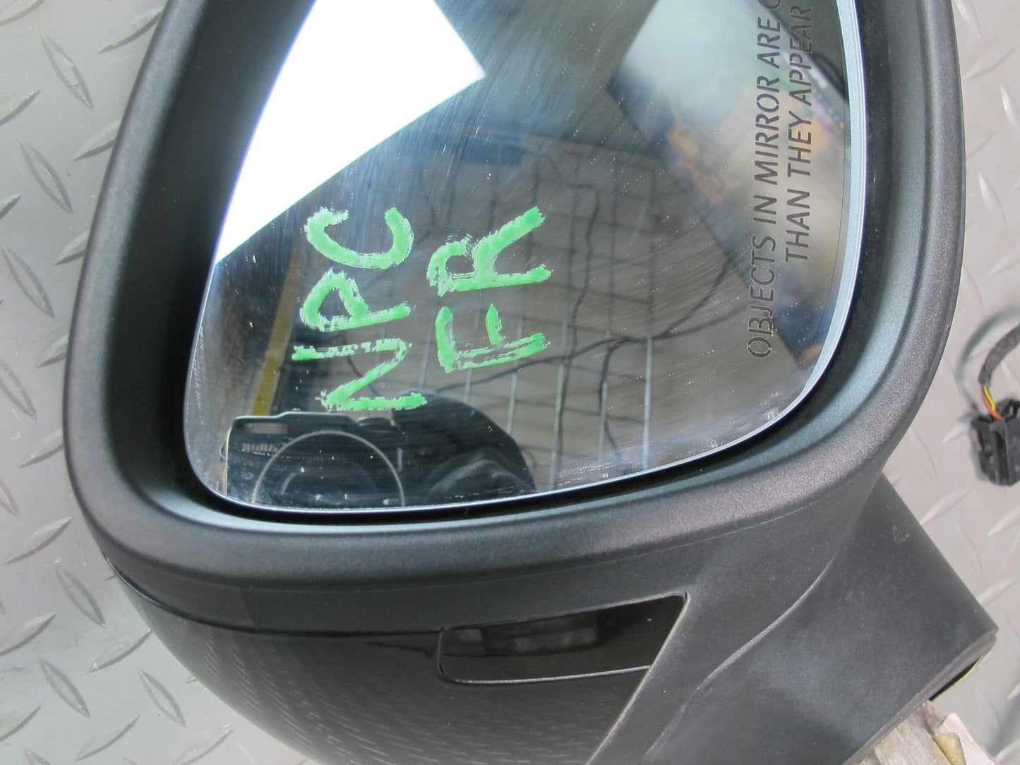 2011-2014 Porsche Cayenne 958 Exterior Right Side Rear View Mirror W/ Blind Spot